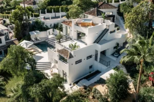 For sale Villa located in a prestigious gated community